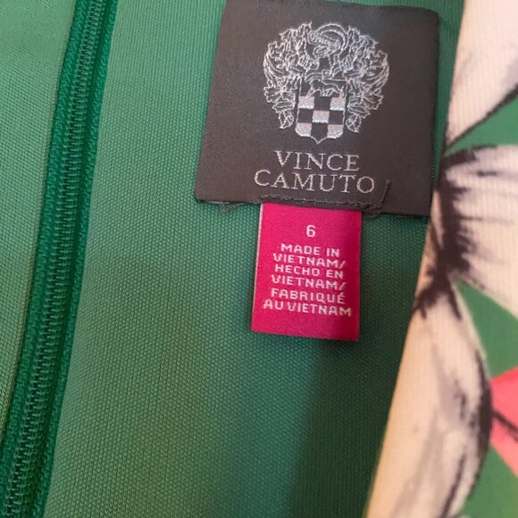 NWT Vince Camuto Green Floral Scuba Knit Fit & Flare Dress. Size 10 - Picture 12 of 15